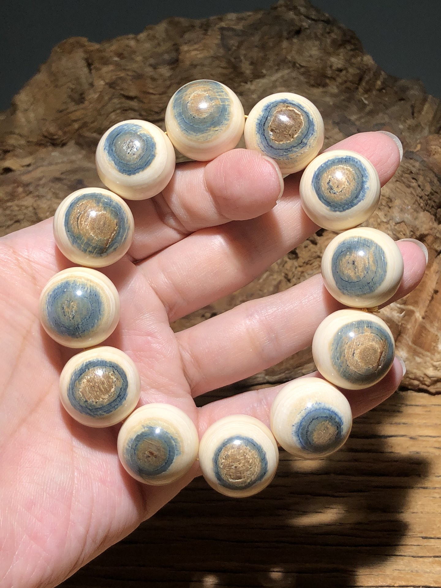 《藍(lán)眼手串》20MM極品天然頂級(jí)猛犸牙藍(lán)眼睛，藍(lán)白分明！大自然的孕育